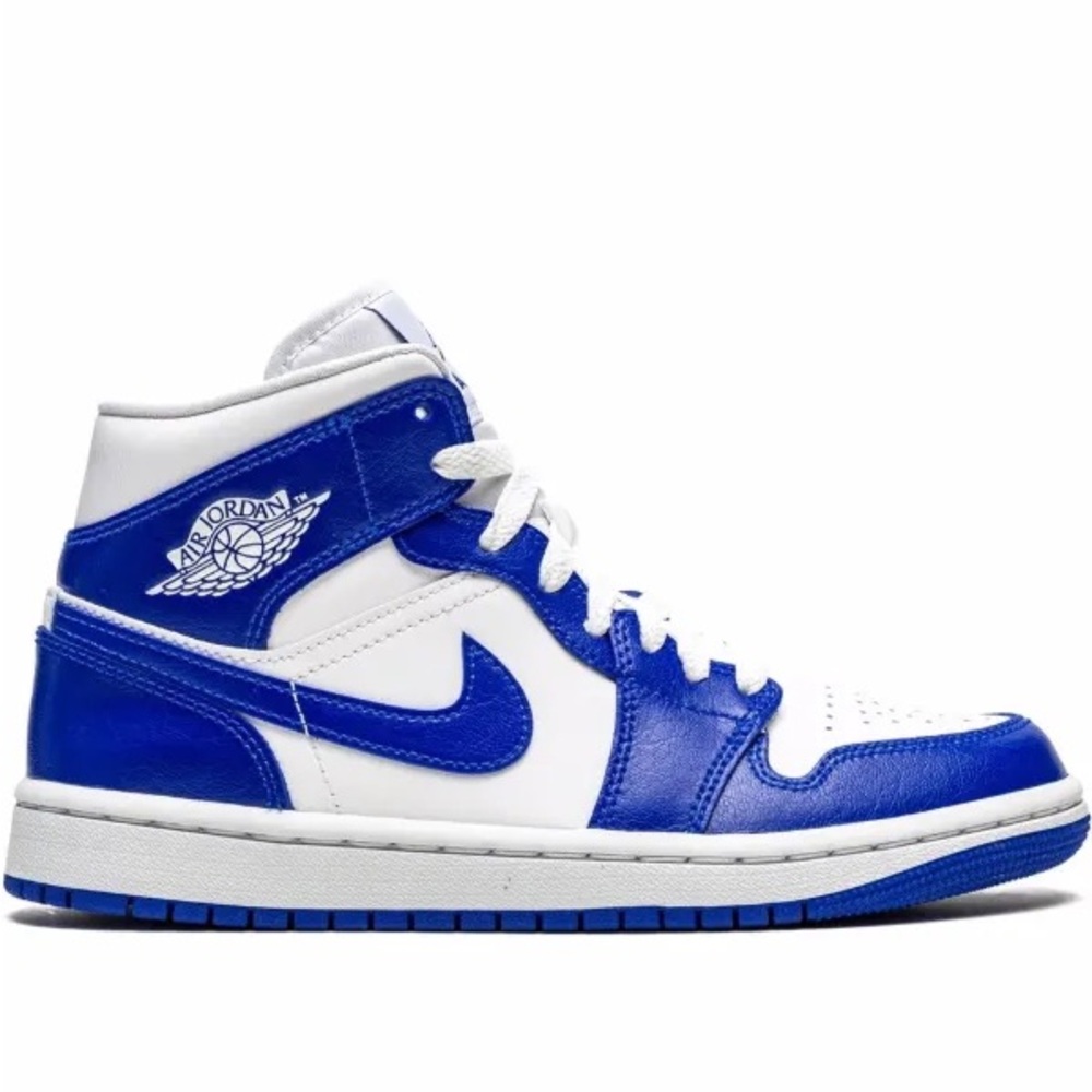WMNS AIR JORDAN 1 MID KENTUCKY BLUE (LIKE NEW ONLY WORN ONCE)